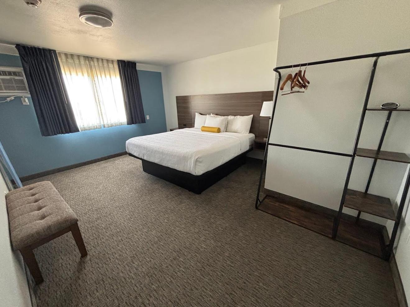 Hotel Pommier Indianola Eksteriør bilde